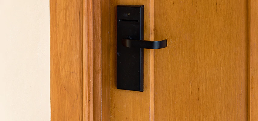 Quick Response Locksmith For Lock Repair in Cutler, California