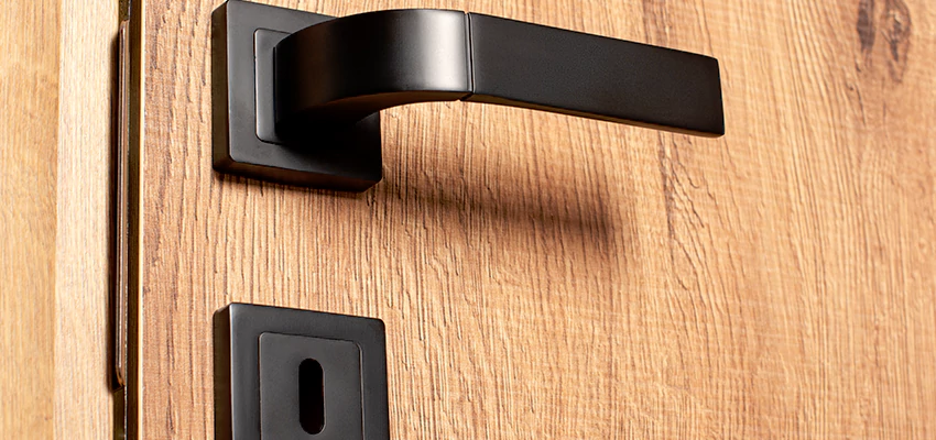 Weekend Lockout Assistance Troubleshooting in Cutler, California