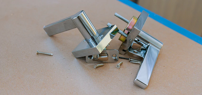 Master Lock Key System Installation Service in Cutler, California