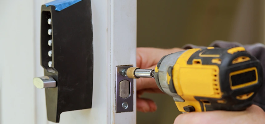 Eviction Locksmith For Key Duplication in Cutler, California